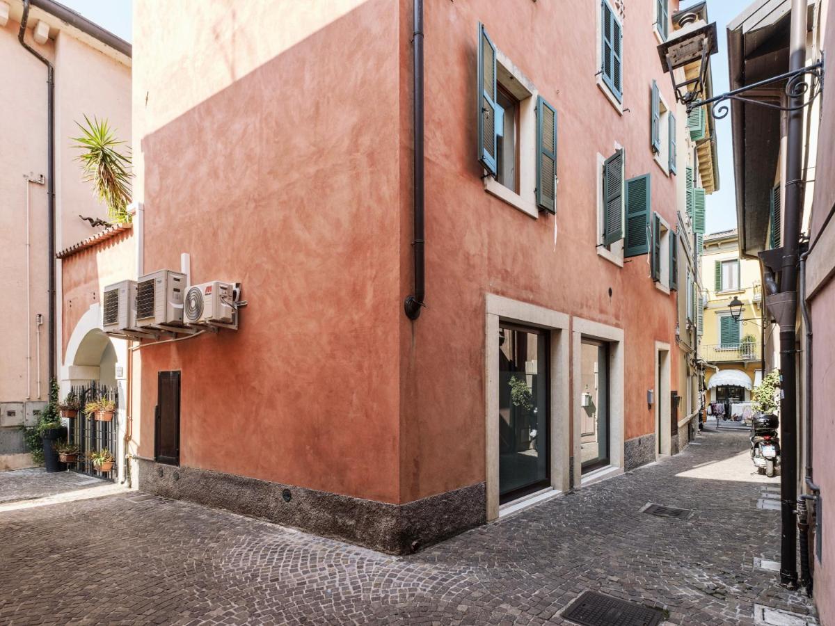Xenia19 In Pieno Centro Storico * Peschiera del Garda